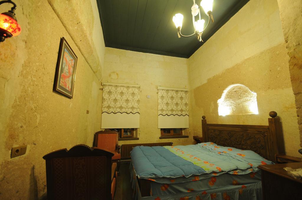 Kardesler Cave Hotel أوروغوبْ الغرفة الصورة