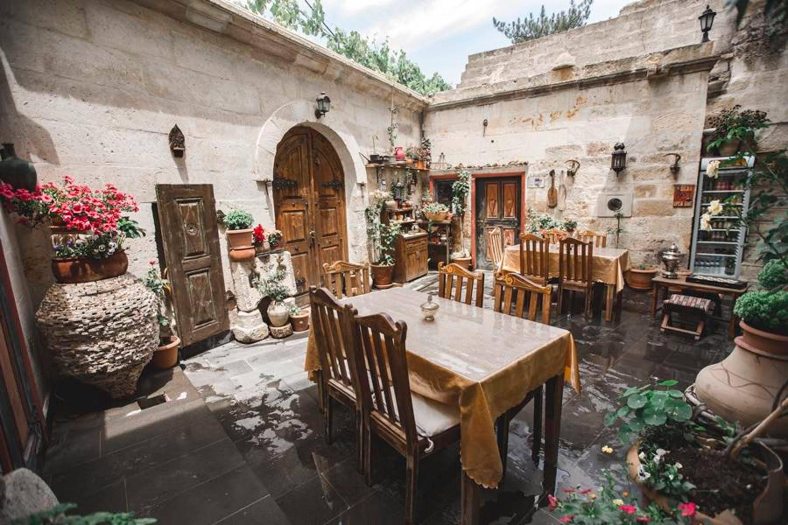 Kardesler Cave Hotel أوروغوبْ المظهر الخارجي الصورة